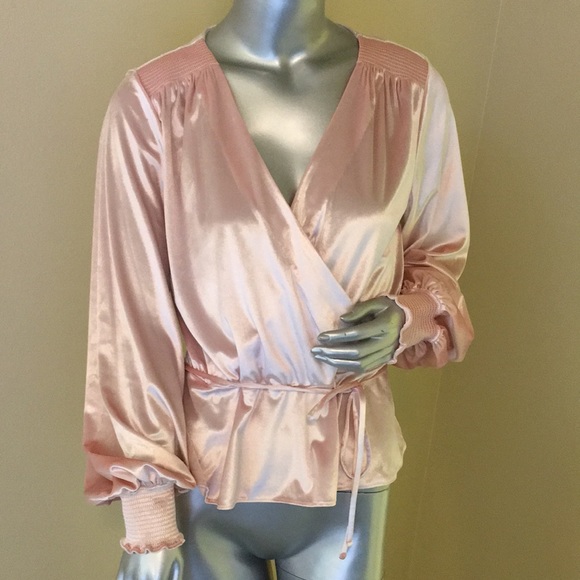 WHBM | VELVET SURPLICE TOP TYLE: 570299629 - Picture 6 of 13